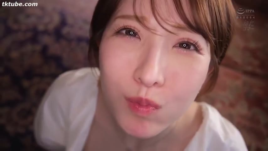 【痴女×ごっくん】尺八クィーンが街中で精子が溜まっていそうなメンズをハンティング 楽しそうにおいしそうに飲み干しまくる！